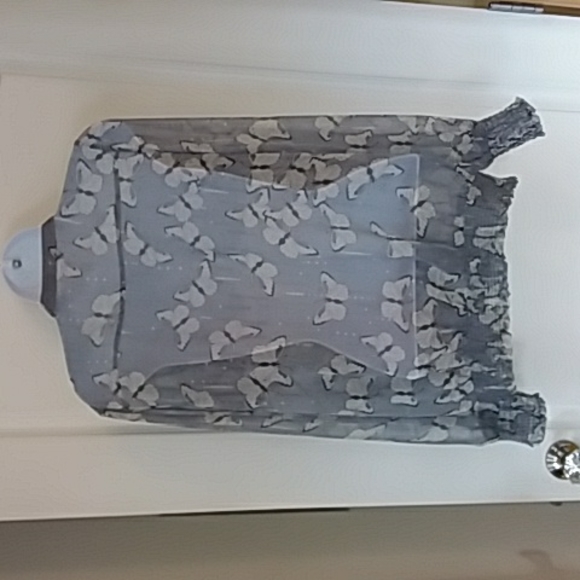 Sugar lips long sleeve butterfly print blouse - Picture 2 of 4